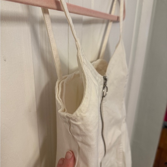 Topshop Ivory Zip-Front Dress 4 - Picture 8 of 11